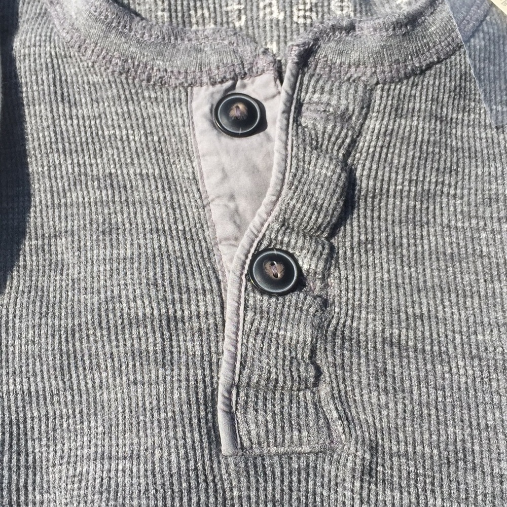 American Eagle AEO Henley Long Sleeve Shirt 👕 - Picture 2 of 6